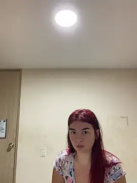 MiaLujan  online show from 4, 1, 2025