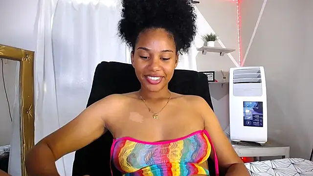 Hillary queen online show from 11, 12, 2024