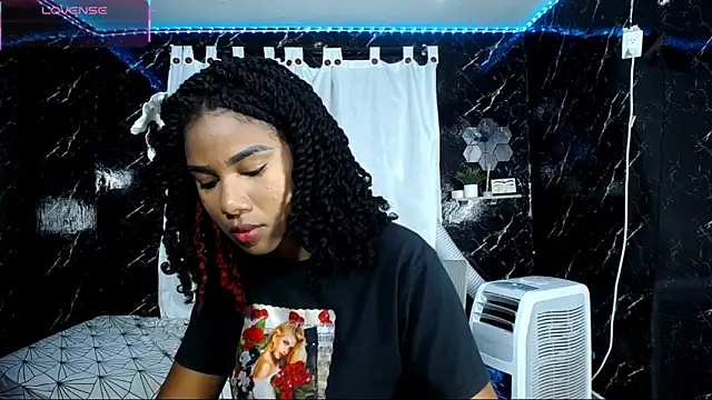 Hillary queen online show from 24, 9, 2025