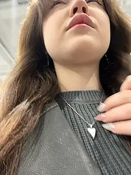 Snapshot of Peachy_Dream chatting on 21, 3, 2025 Peachy Dream online show from 21, 3, 2025