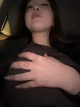 Snapshot of Peachy_Dream chatting on 28, 10, 2025 Peachy Dream online show from 28, 10, 2025