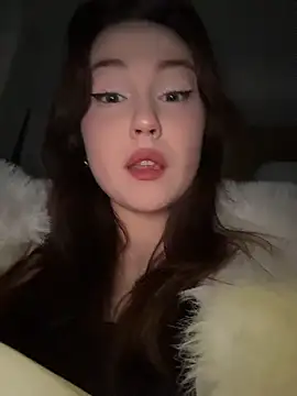 Snapshot of Peachy_Dream chatting on 24, 11, 2025 Peachy Dream online show from 24, 11, 2025