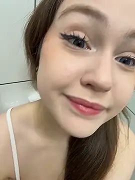 Peachy Dream online show from 14, 5, 2026