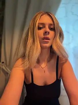 Love Bri online show from 15, 6, 2026