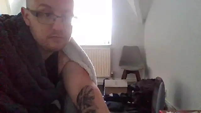 Snapshot of 666closetbiboy chatting on 11, 4, 2026 666closetbiboy online show from 11, 4, 2026