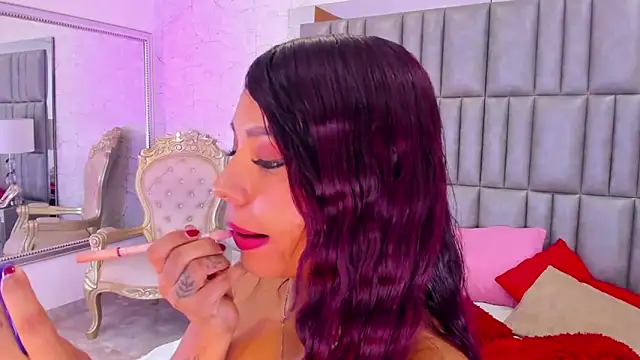 Snapshot of BellahColucci chatting on 25, 2, 2025 BellahColucci online show from 25, 2, 2025