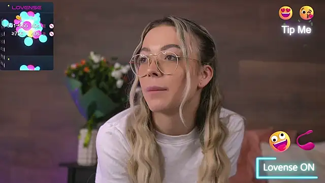 KylieJoyce online show from 10, 1, 2025