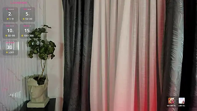 ailynBlaze online show from 10, 4, 2026