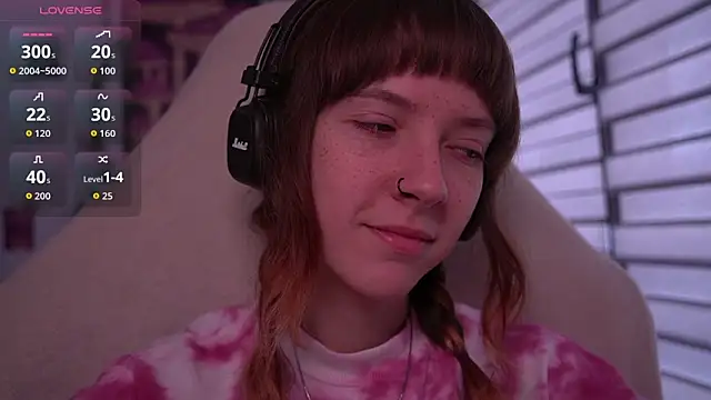 Snapshot of juliapie chatting on 12, 9, 2025 juliapie online show from 12, 9, 2025