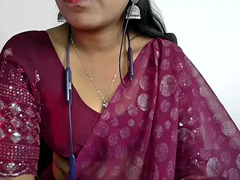 Snapshot of shila20 chatting on 2, 2, 2025 shila20 online show from 2, 2, 2025