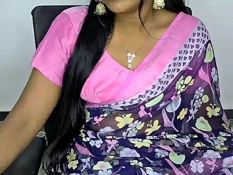 Snapshot of shila20 chatting on 8, 3, 2025 shila20 online show from 8, 3, 2025