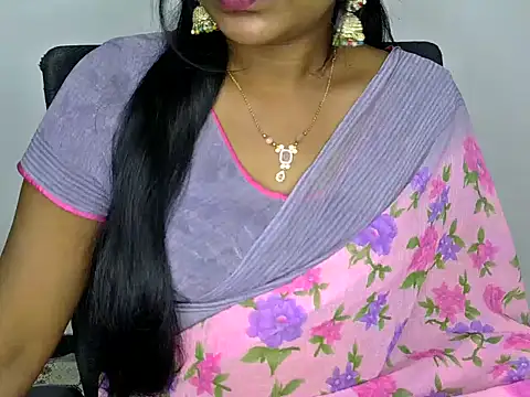 Snapshot of shila20 chatting on 9, 3, 2025 shila20 online show from 9, 3, 2025