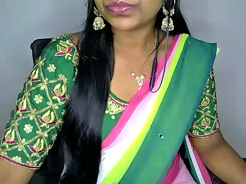 Snapshot of shila20 chatting on 11, 3, 2025 shila20 online show from 11, 3, 2025