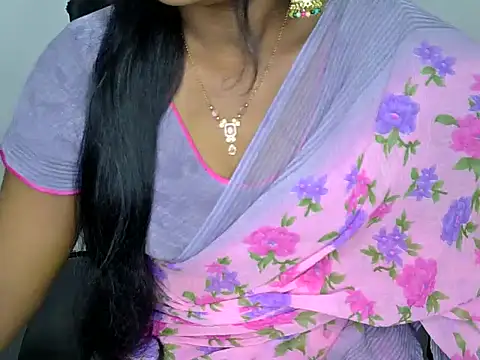 Snapshot of shila20 chatting on 13, 3, 2025 shila20 online show from 13, 3, 2025