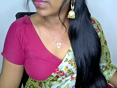 Snapshot of shila20 chatting on 14, 3, 2025 shila20 online show from 14, 3, 2025