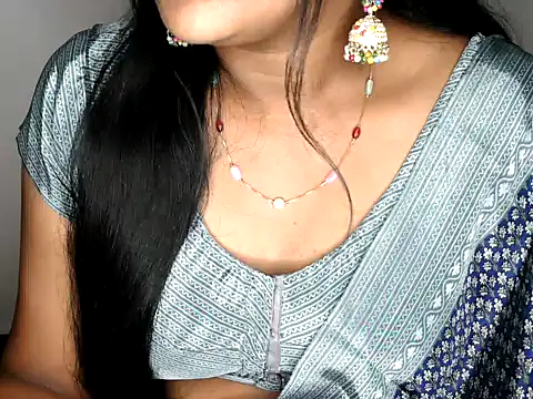 Snapshot of shila20 chatting on 29, 10, 2025 shila20 online show from 29, 10, 2025