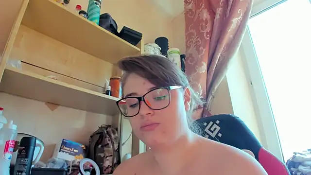 Seductive She Wolf online show from 21, 4, 2026