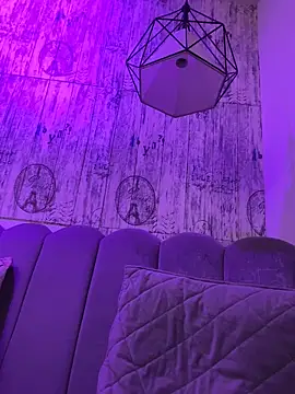 AbyThompson online show from 21, 4, 2026