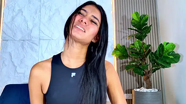 LaurenRodriiguez online show from 8, 1, 2026