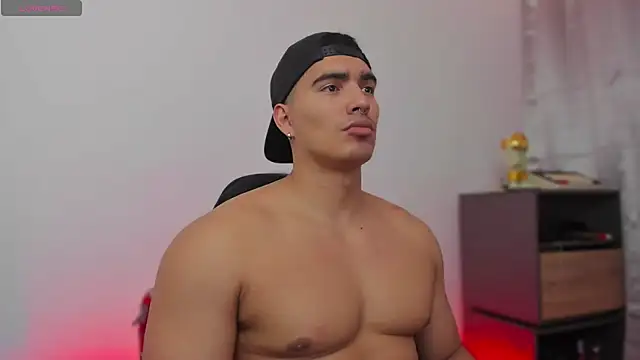 JamesGraay online show from 5, 11, 2025