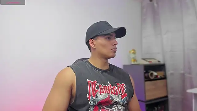 JamesGraay online show from 15, 12, 2025