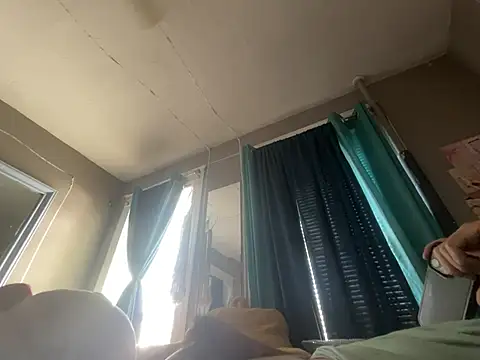 chubbydominican online show from 10, 3, 2025