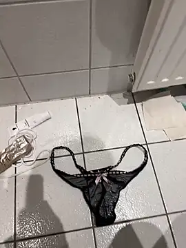 Michaela1222 online show from 8, 2, 2026