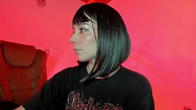 Snapshot of sweeet_peach chatting on 22, 12, 2025 sweeet peach online show from 22, 12, 2025