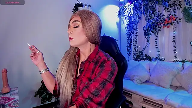 karol elegance  online show from 14, 11, 2025