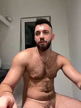 Snapshot of LoveIsBlind_ chatting on 7, 12, 2024 LoveIsBlind online show from 7, 12, 2024