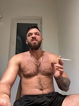 Snapshot of LoveIsBlind_ chatting on 8, 12, 2024 LoveIsBlind online show from 8, 12, 2024