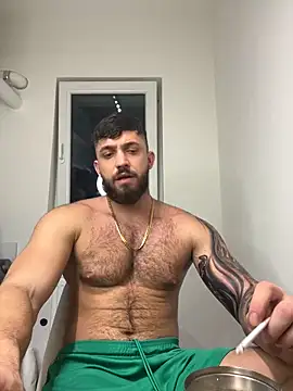 Snapshot of LoveIsBlind_ chatting on 19, 12, 2024 LoveIsBlind online show from 19, 12, 2024