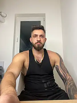 Snapshot of LoveIsBlind_ chatting on 27, 12, 2024 LoveIsBlind online show from 27, 12, 2024