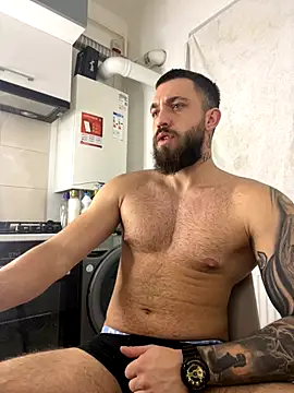 Snapshot of LoveIsBlind_ chatting on 15, 10, 2025 LoveIsBlind online show from 15, 10, 2025