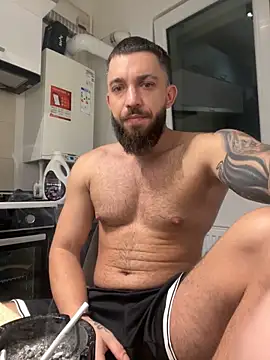 Snapshot of LoveIsBlind_ chatting on 19, 10, 2025 LoveIsBlind online show from 19, 10, 2025