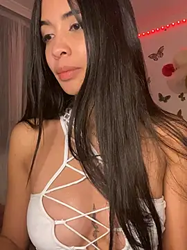 lina pink online show from 15, 1, 2025