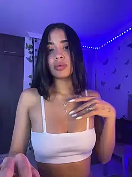 lina pink online show from 19, 3, 2025