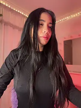 lina pink online show from 7, 6, 2026
