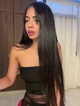 lina pink online show from 27, 7, 2026