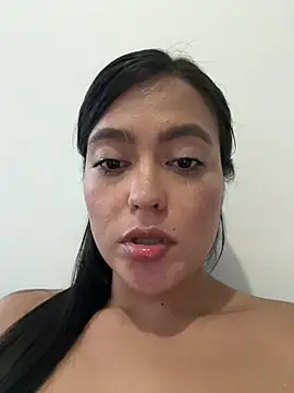 Snapshot of Karla-sexy01 chatting on 4, 5, 2026 Karla-sexy01 online show from 4, 5, 2026