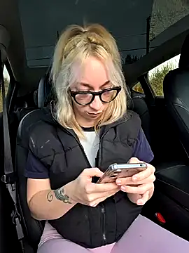 Giuliana baby online show from 3, 3, 2025