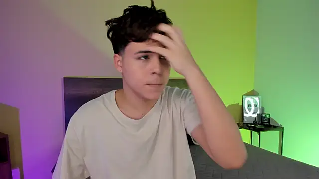 justinbiler online show from 24, 2, 2025