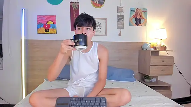 justinbiler online show from 12, 10, 2025