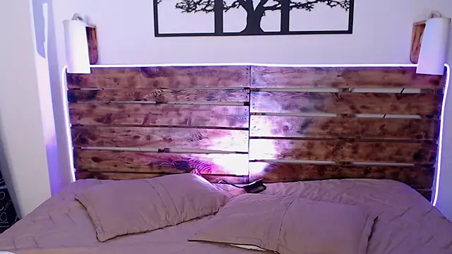 miaa saenz1 online show from 3, 3, 2025