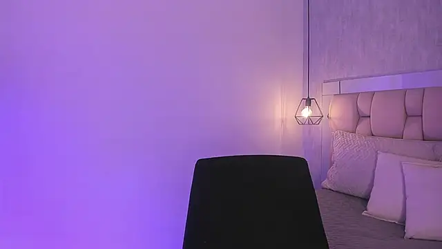 Snapshot of Roxie-Summers11 chatting on 11, 3, 2025 Roxie-Summers11 online show from 11, 3, 2025