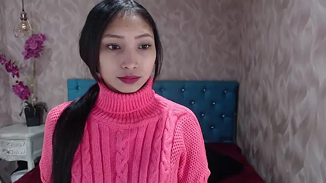 Snapshot of MadelineDoll chatting on 2, 2, 2025 MadelineDoll online show from 2, 2, 2025