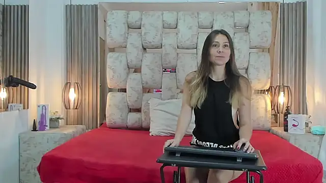 SaraANDjhony online show from 29, 12, 2024