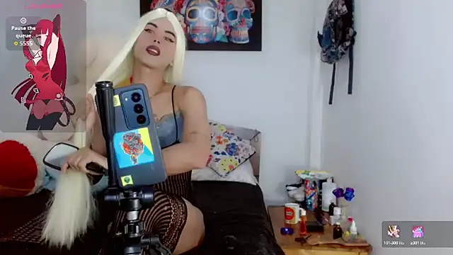 Snapshot of poison_girl21 chatting on 26, 5, 2026 poison girl21 online show from 26, 5, 2026
