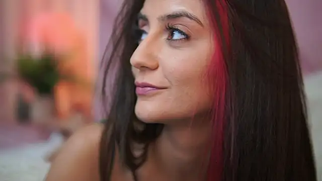 SabrinaHope online show from 9, 2, 2025