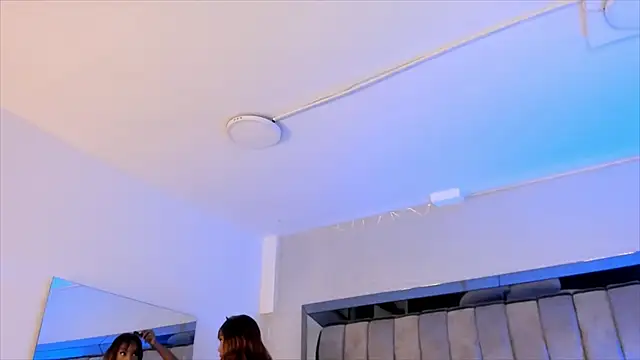 ChaynnaCooper online show from 1, 3, 2025